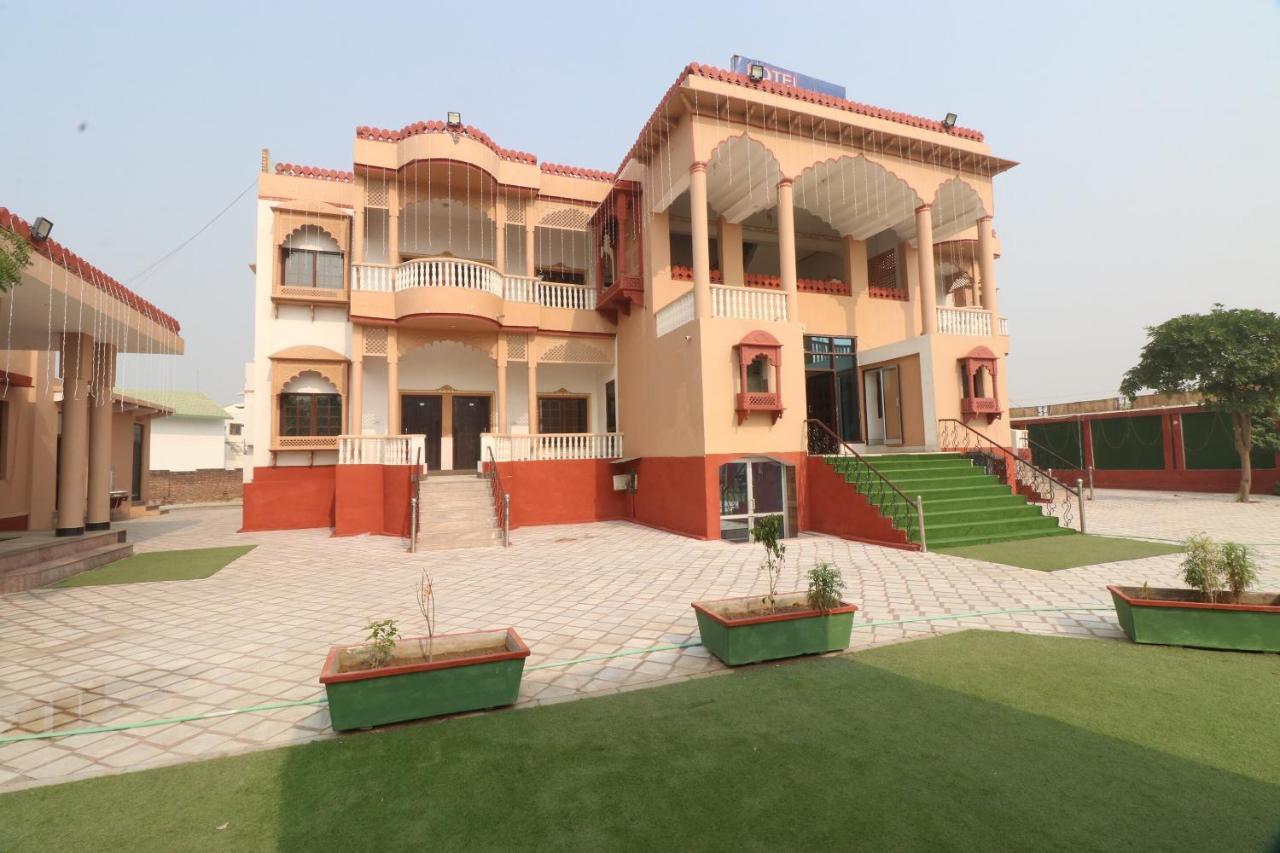 Oyo 22446 Sonar Haveli Hotel Bharatpur Exterior photo
